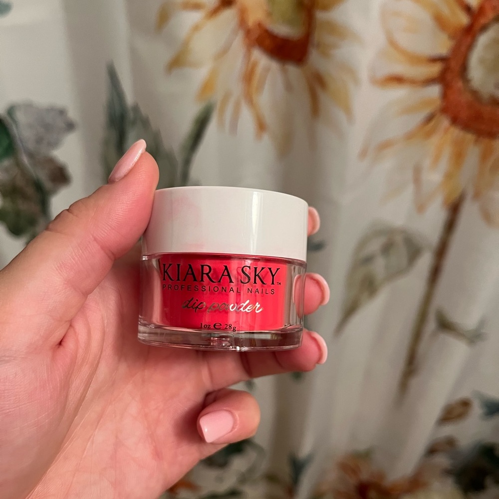 Kiara Sky dip nail powder